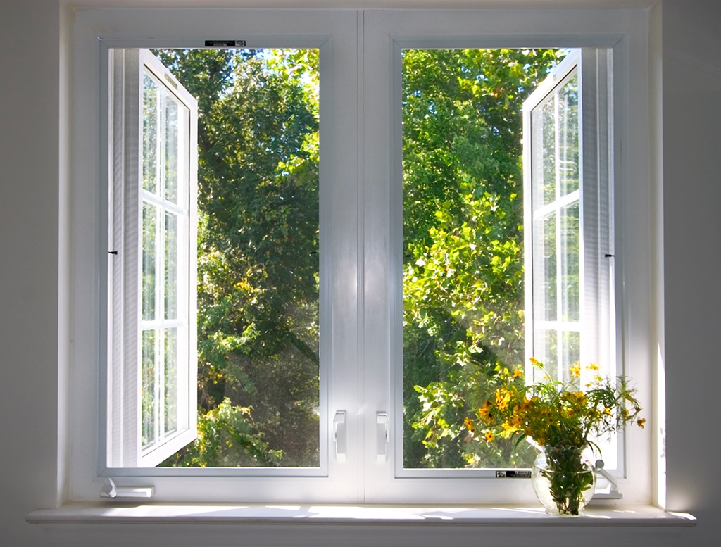 Features To Look Out For When Buying An Energy Efficient Window Replacement | New Braunfels, TX